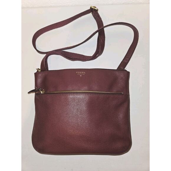 Fossil Leather Crossbody Handbag Burgundy 11x9 - Picture 3 of 9